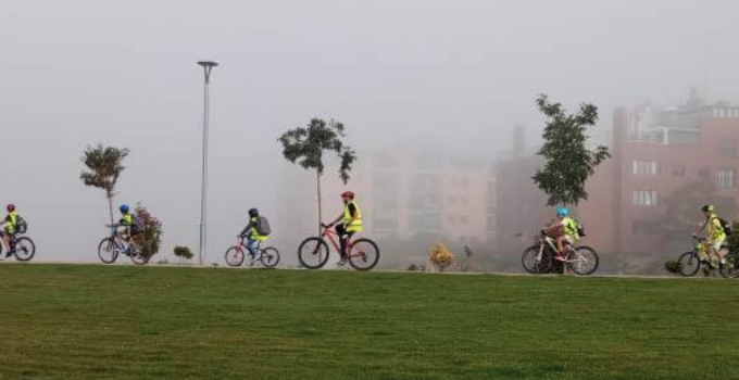 Las bicicletas son para el colegio, C. Victoria Díez